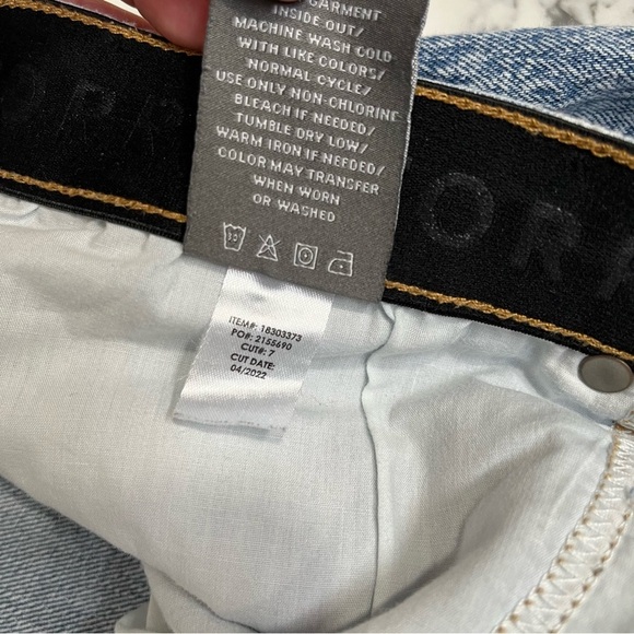 Torrid Blue Tapered Straight Leg Relaxed Fit Jeans with Vintage Appeal Size 24 - Picture 9 of 9